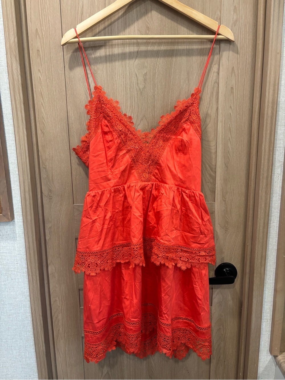Bardot Sophia Peplum Dress Size S NEW Vacation Coastal Tiered Lace